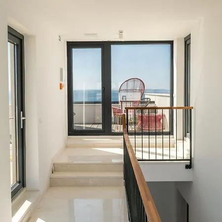 アパート Grandview By Interhome プリヴラカ