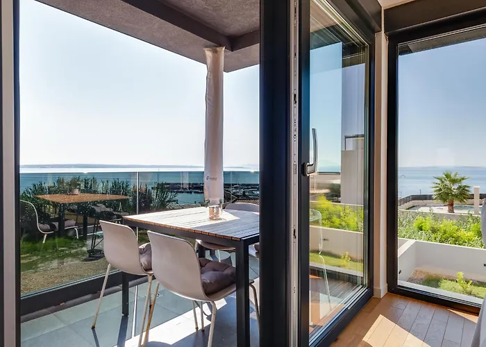 Апартаменты Grandview By Interhome